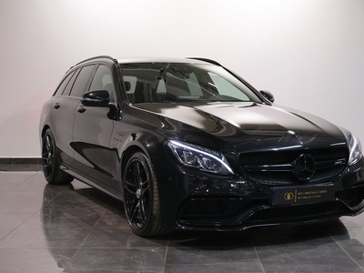 Mercedes-Benz AMG C 63S AMG 510HK SKALSTOLAR LÅGMIL SV-SÅLD