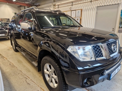 Nissan Navara Dubbelhytt 2.5 dCi 4x4