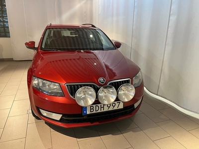 Skoda Octavia Kombi 1.6 TDI 4x4 Drivers Edition Euro 5