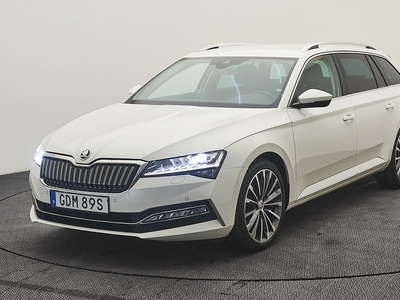 Skoda Superb iV Kombi Plug-in Hybrid DSG L&K/Drag/P-värmare/DCC