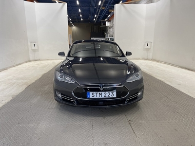 Tesla Model S 85D AWD Premium 7-Sits Luft Pano Skinn Sv.såld