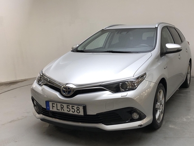 Toyota Auris 1.8 HSD Touring Sports (99hk)