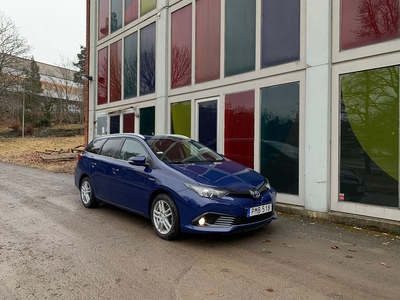 Toyota Auris Touring Sports Hybrid e-CVT GPS Kamera Kombi Comfort Euro 6