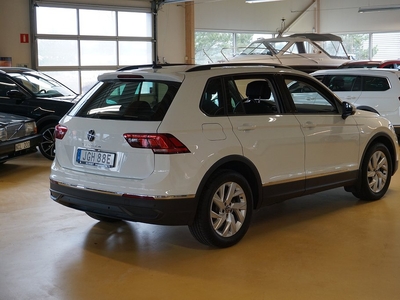 Volkswagen Tiguan 1.5 TSI 150hk EU6 DSG Drag Värmare