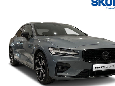 Volvo S60B5 AWD Bensin Plus Dark 2023, Sedan