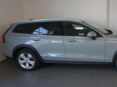 Volvo V60 Cross Country B5 AWD Bensin Core