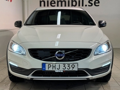 Volvo V60 Cross Country D4 AWD Aut Summum Drag Dvärm VoC SoV