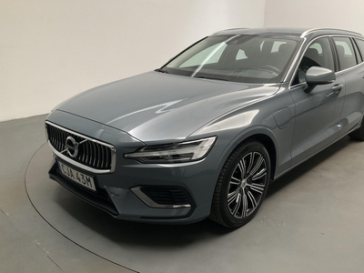 Volvo V60 T6 AWD Recharge (340hk)