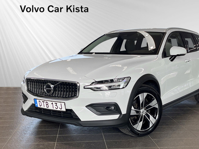 Volvo V60Cross Country B4 AWD Diesel Adv SE 2021, Kombi