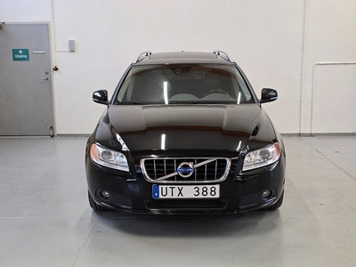 Volvo V70 2.5 FT Bi-Fuel p-sensor, 231hk, keyless, panorama