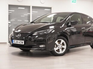 Nissan LeafN-Connecta Releasing 2. Ink V-Hjul Och Fri Service 2024, Halvkombi