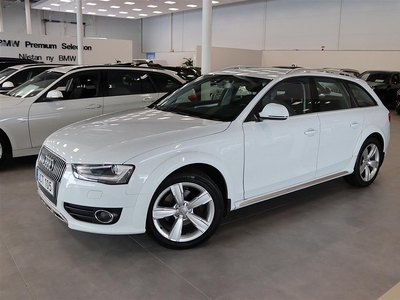 Audi A4 Quattro Allroad 2.0 TDI Sports Edition Automat Navi Värmare Drag