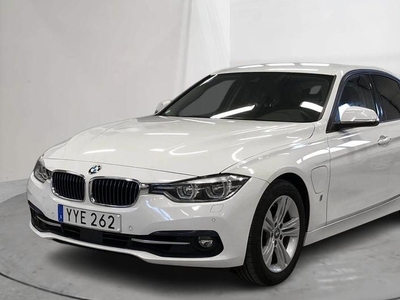 BMW 330e Sedan, F30 2018, Sedan