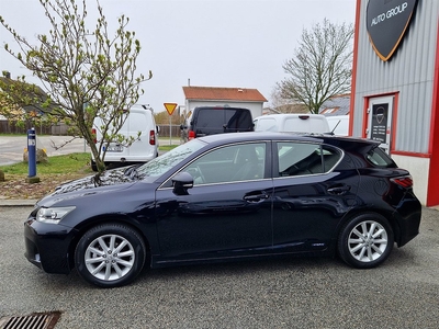 Lexus CT 200h 1.8 CVT, 136hk Nybesiktad Nyservad