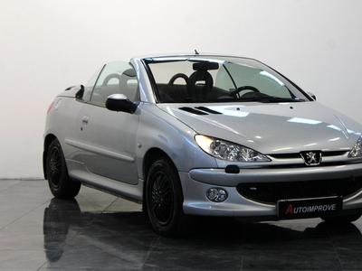 Peugeot 206 CC 1.6 109HK HARDTOP M-VÄRMARE