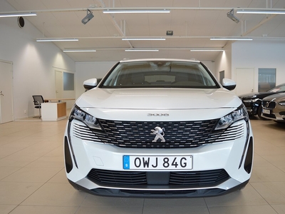 Peugeot 3008 Allure Plug-in Hybrid 300hk 4WD Värmare Moms