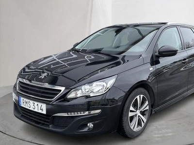 Peugeot 308SW PureTech 2017, Halvkombi