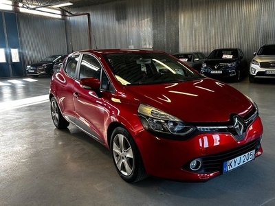 Renault Clio1.5 dCi Euro 6 NYBYTT KAMREM 2016, Halvkombi