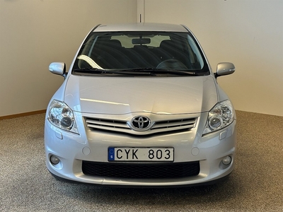 Toyota Auris 1.4 D-4D NYSERVAD 90hk