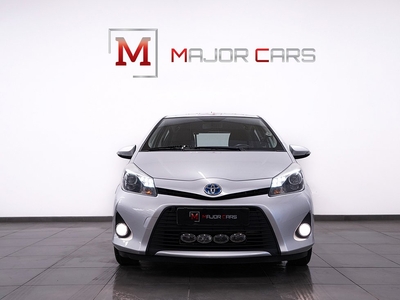 Toyota Yaris Hybrid e-CVT B-Kamera 101hk