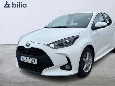 Toyota YarisHybrid 1,5 Active Komfortpaket Nybilas 2023, Halvkombi