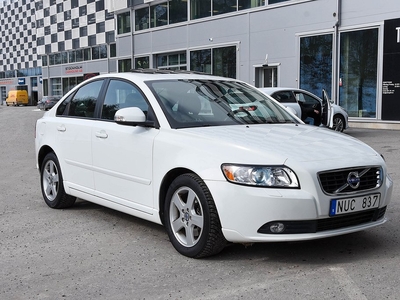 Volvo S40 D3 150hk Aut Momentum Taklucka Läder