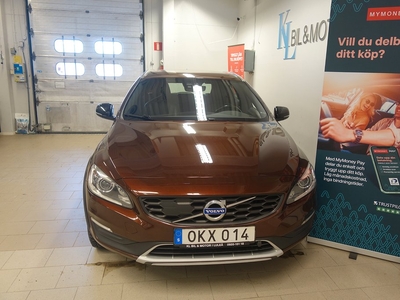 Volvo V60 Cross Country D4 AWD Geartronic Summum Euro 6