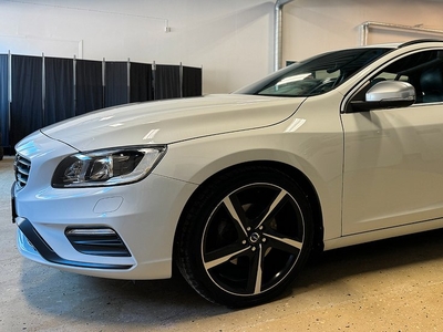 Volvo V60 D3 Momentum, R-Design Euro 5