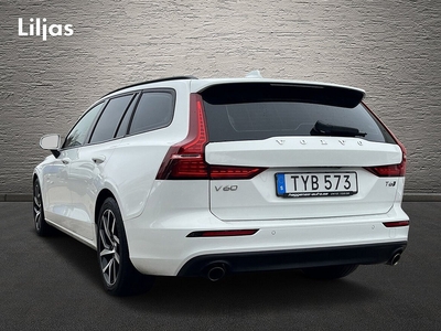 Volvo V60 T6 AWD Momentum Edition