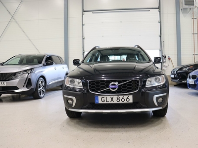 Volvo XC70 D4 AWD Summu Drag VoC Keyless Skinn 1-Ägare 181hk