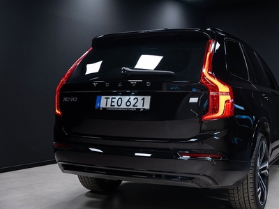 Volvo XC90 Recharge T8 AWD R-Design / MOMS / B&W / 22