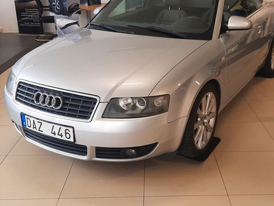 Audi A4Cabriolet 2.4 V6 Euro 4 2004, Cab