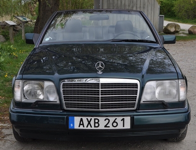 Mercedes-Benz E 200 cab. SÅLD men till lågmilare på ingång