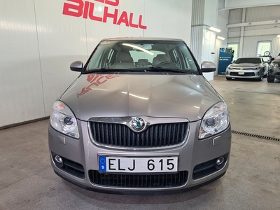 Skoda Fabia 1.4 ,Ny kamrem+vattenpump ,(4700 mil),..MM