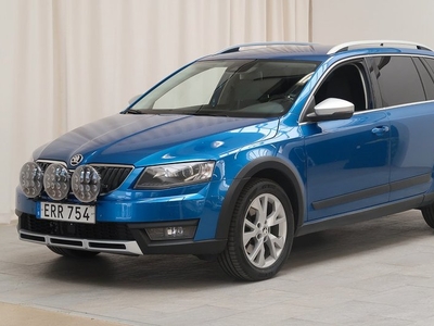 Skoda OctaviaScout 2.0 TDI 4x4 Drag Värmare Adaptiv Farthållare 2015, Kombi