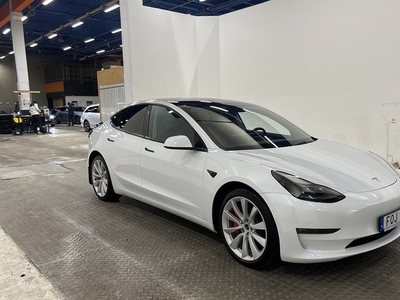 Tesla Model 3Performance AWD Autopilot Svensksåld 2021, Halvkombi