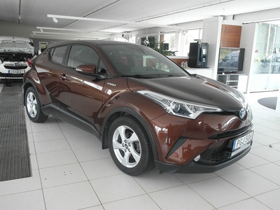 Toyota C-HR 1.8 Hybrid CVT Active (122hk) Euro 6 Drag/Navi