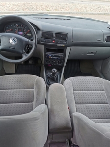 Volkswagen Golf 5-dörrar 1.6 Euro 4