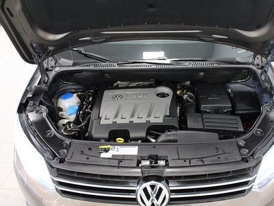 Volkswagen Touran 2.0 TDI 177hk 7-sits KAMERA DRAG