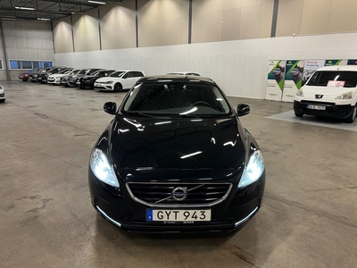 Volvo V40 D2 AUT Momentum | Navi | VOC | Motor 9000 mil