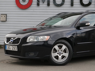 Volvo V50 D2 Momentum PDC Läder Drag