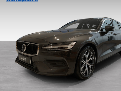 Volvo V60B3 Bensin Core 2023, Kombi