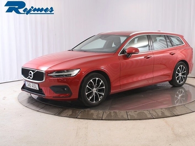 Volvo V60B3 Bensin Momentum Advanced 2021, Kombi