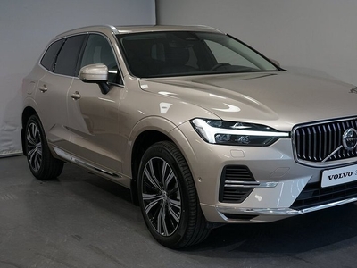 Volvo XC60Recharge T8 Ultimate Bright HuD Drag 2023, SUV