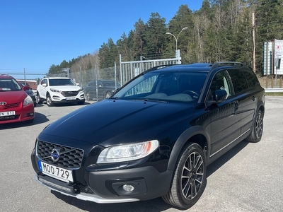 Volvo XC70D4 AWD Automat Sport Edition Navi VOC Drag 2015, Kombi