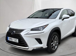 Lexus NX 300h AWD (197hk)