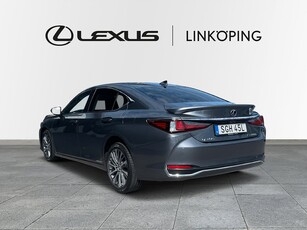 Lexus ES 300h Limited Edition