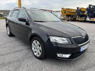 Skoda Octavia Kombi 1.6 TDI Drivers MISSLJUD FRÅN MOTOR