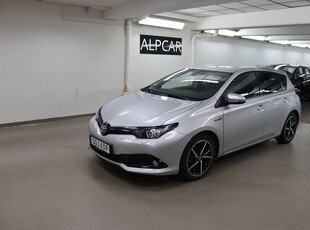 Toyota Auris HSD 136HK COMFORT, INTENSE EDITION 6300MIL