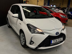 Toyota Yaris Hybrid e-CVT Active Euro6 B-Kamera